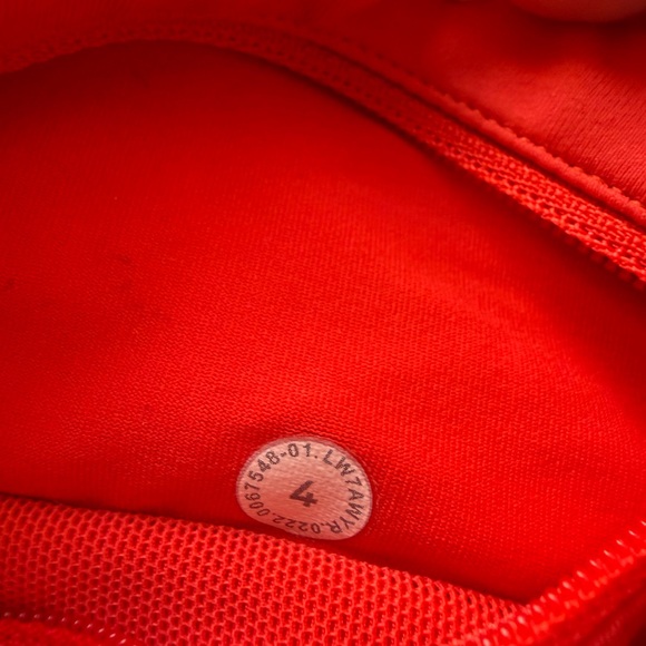 Lululemon Speed Up Low-Rise Lined Shorts 2.5” - Picture 3 of 3